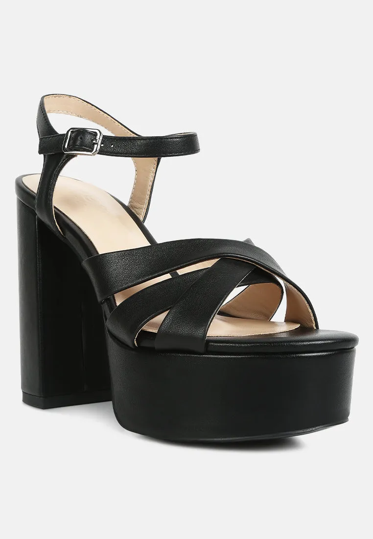 De-Vil Crisscross Straps Block Heel Sandals In Black